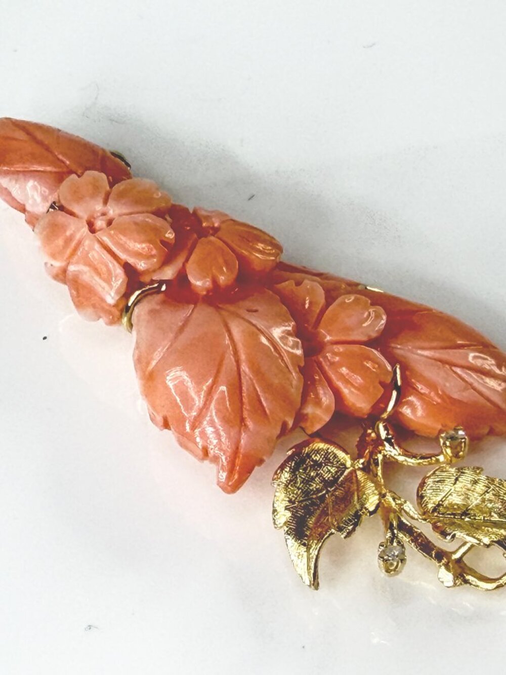 Vintage 14K Gold Hand Carved Pink Coral Floral Diamond Brooch Pin JR2169